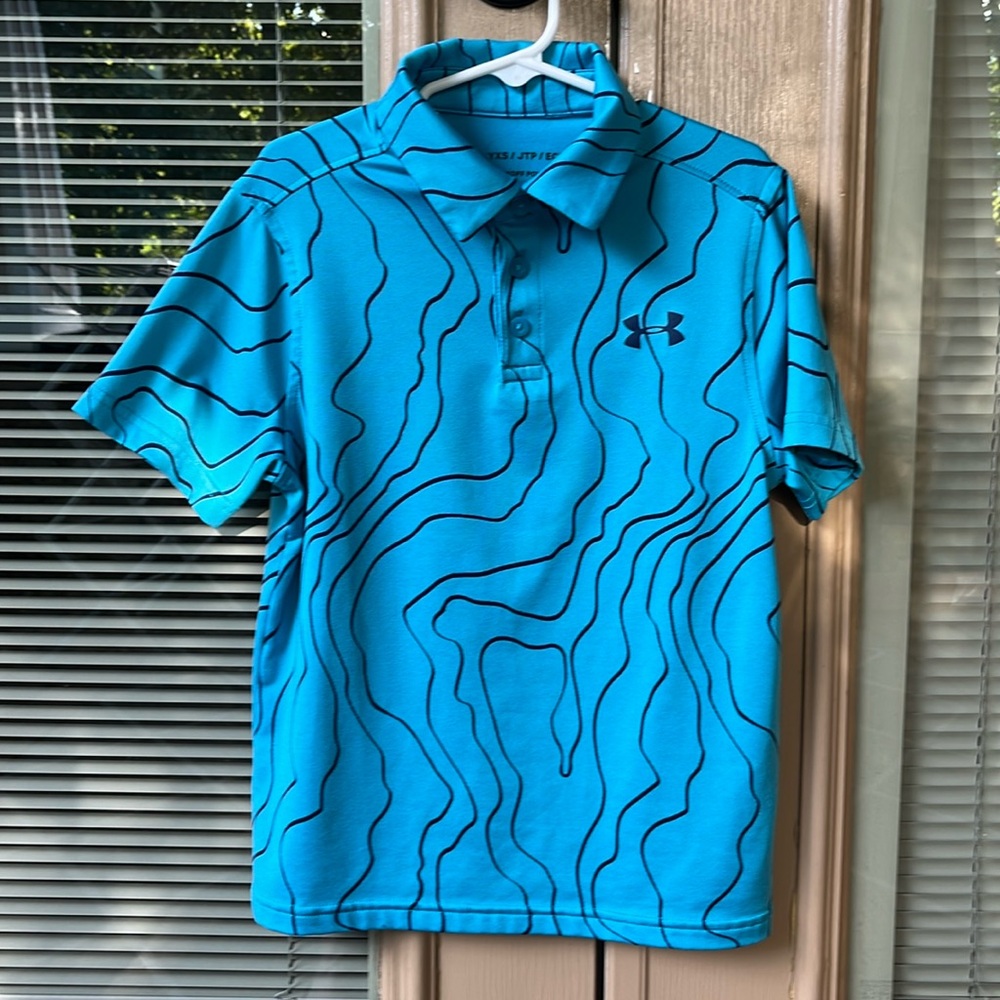 Youth boys XS (5/6) Under Armour blue squiggle design Playoff Polo